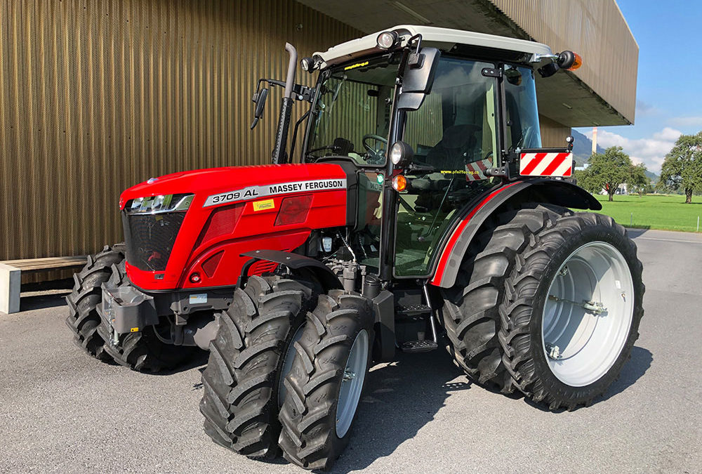 MF 3709AL an Familie Gmür